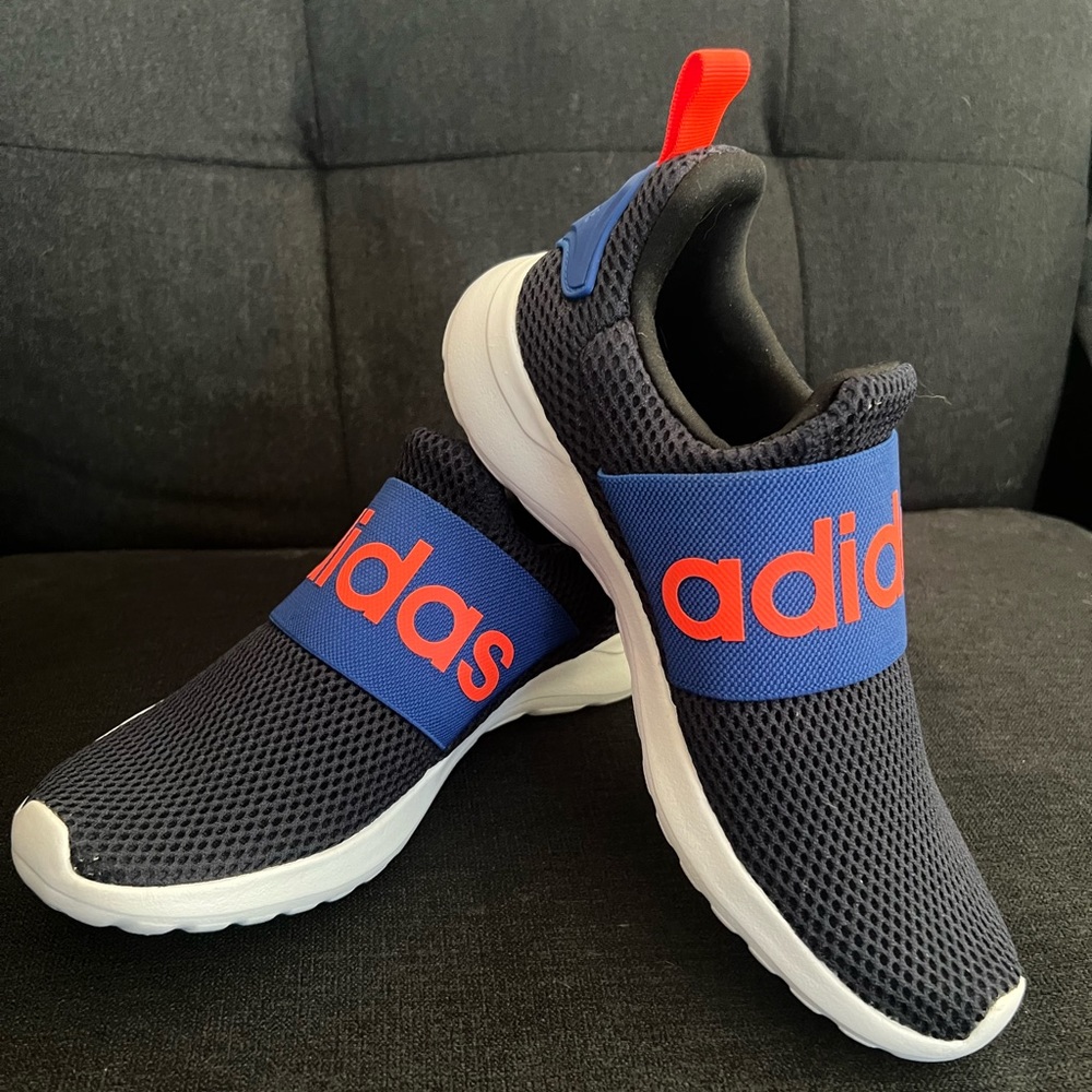 Boys Adidas slip on sneakers